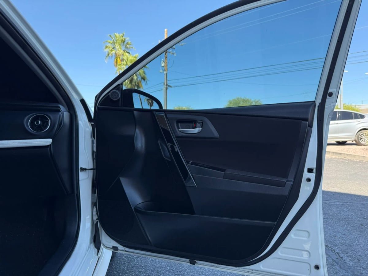 Used 2016 Scion iM image 25