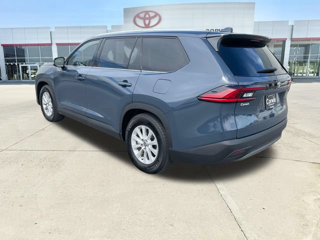 Used 2025 Toyota Grand Highlander AWD image 3