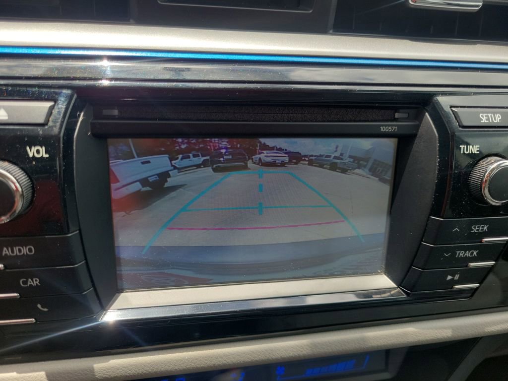 Used 2016 Toyota Corolla LE FWD image 24