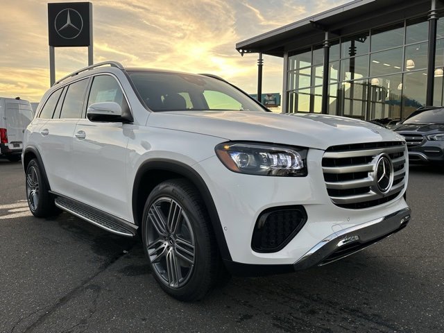 New 2026 Mercedes-Benz GLS 450 4MATIC