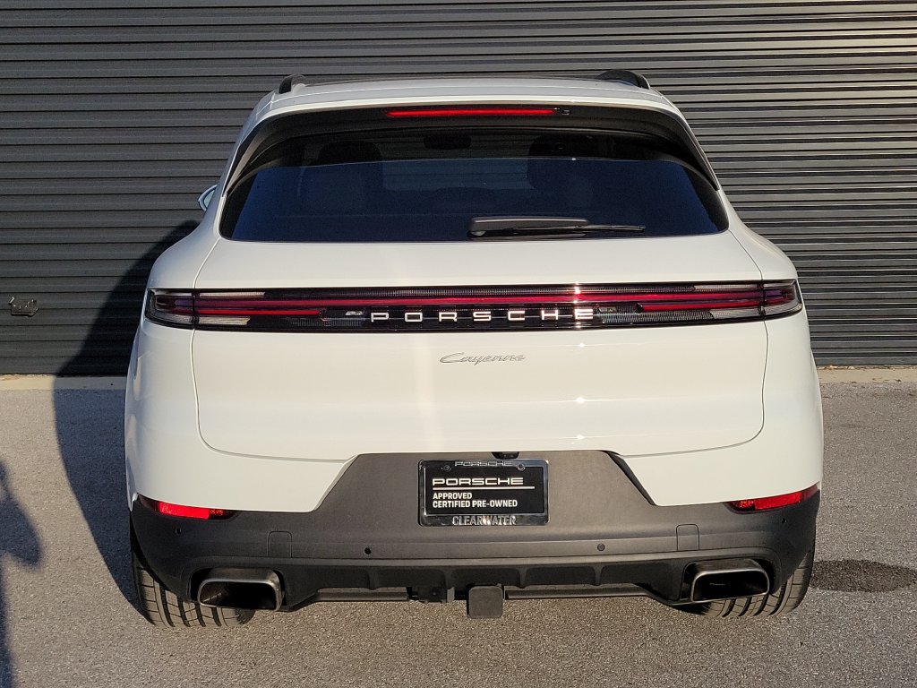 Certified 2026 Porsche Cayenne AWD/4WD image 6