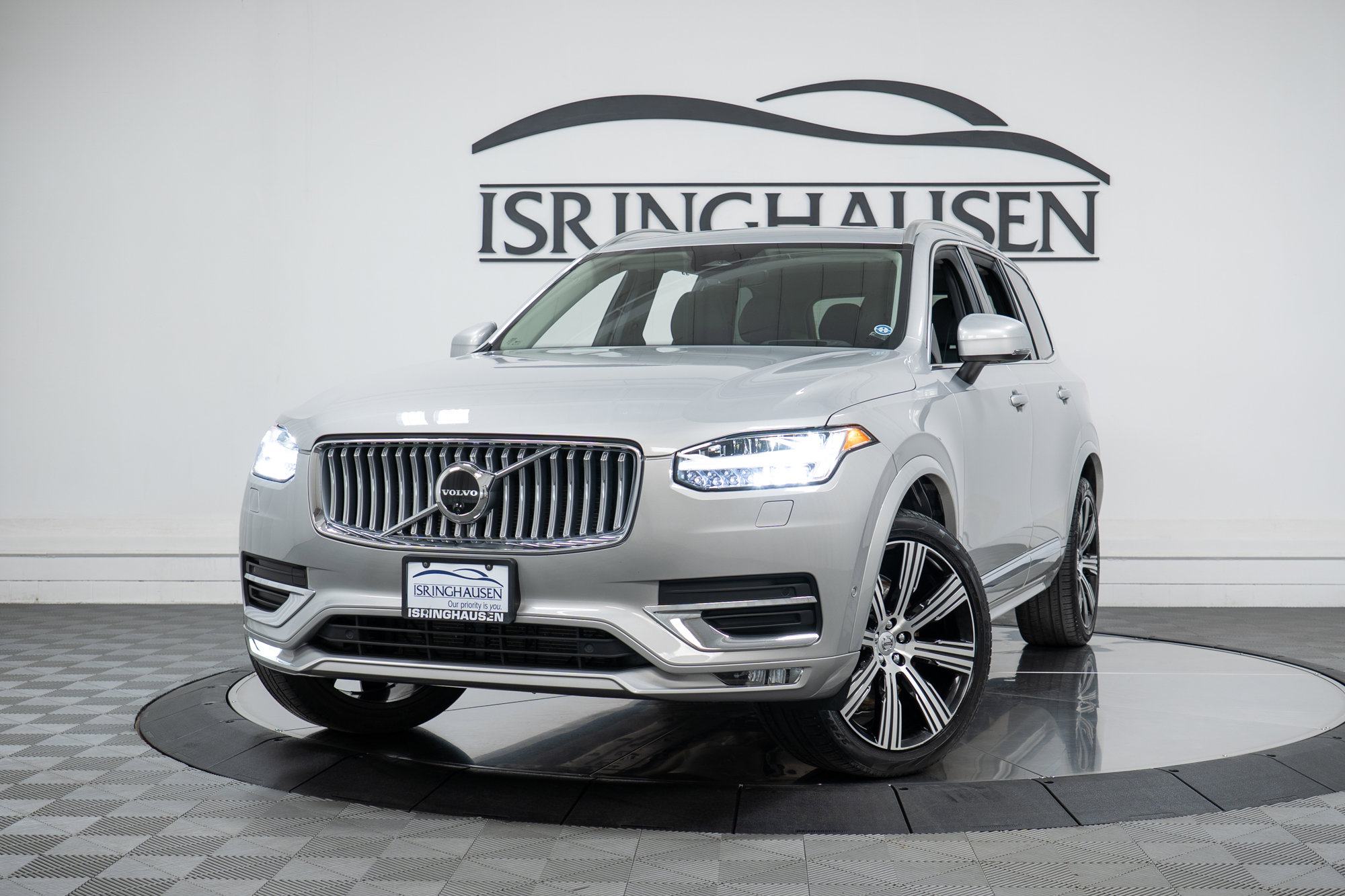 Certified 2023 Volvo XC90 B6 Ultimate w/ Protection Package Premier AWD/4WD image 27