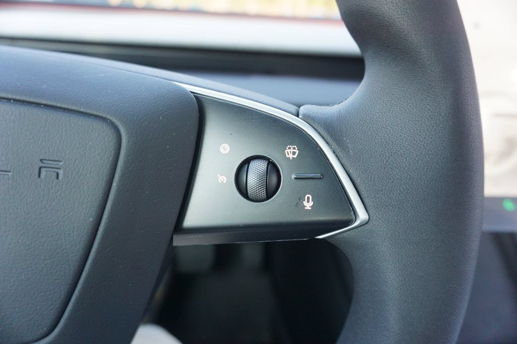 Used 2024 Tesla Model 3 Standard Range RWD image 20