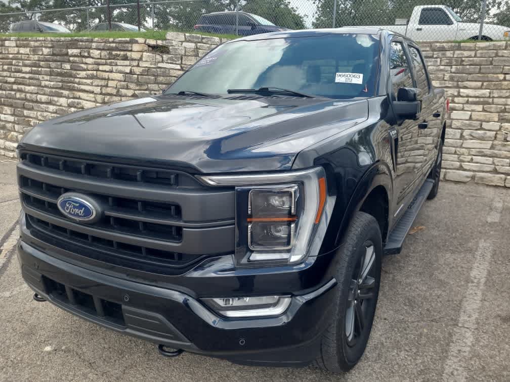Used 2023 Ford F150 Lariat w/ Equipment Group 502A High AWD/4WD image 3