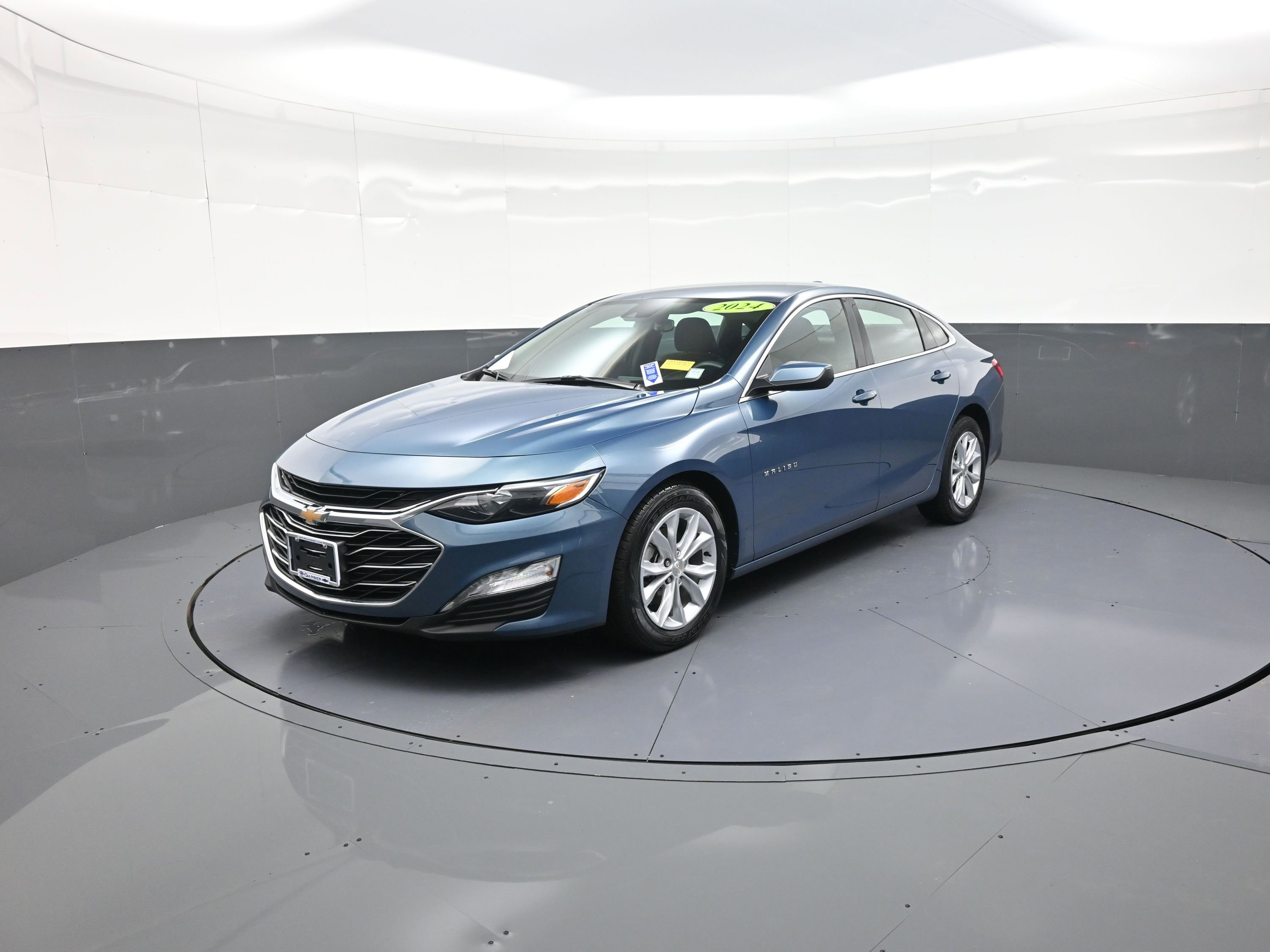 Used 2024 Chevrolet Malibu LT image 7