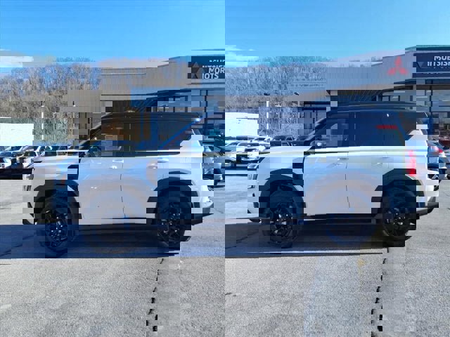 New 2026 Nissan Armada PRO-4X image 2