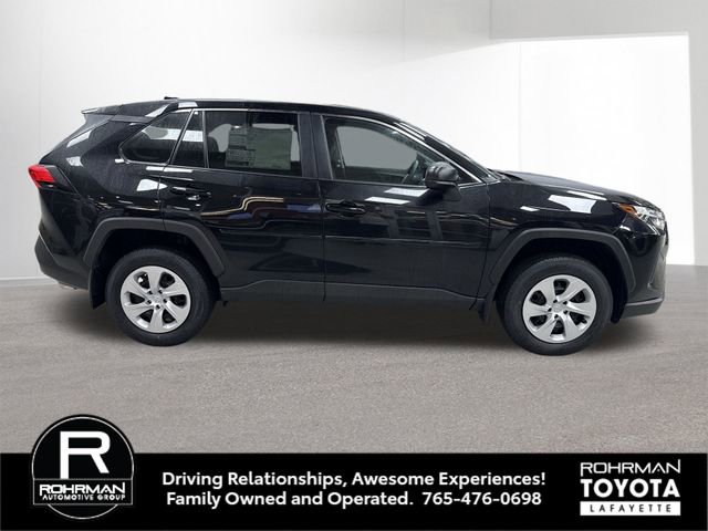 New 2025 Toyota RAV4 LE image 7