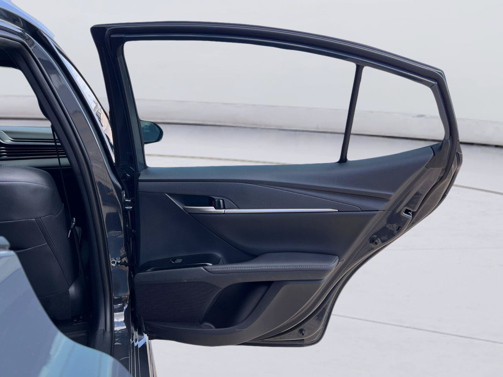 Used 2026 Toyota Camry XSE w/ Premium Plus Package FWD image 16