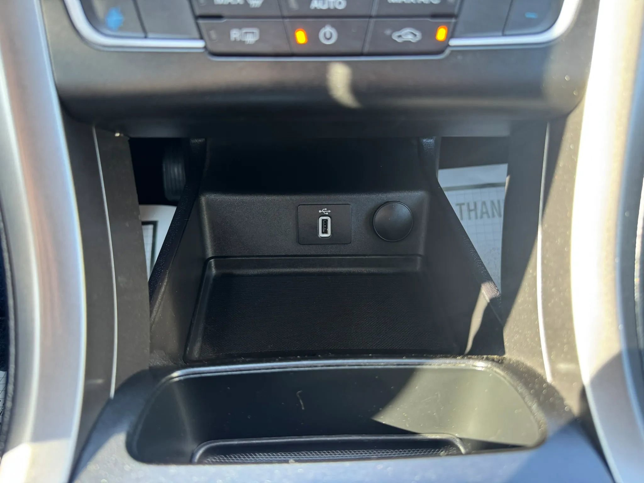 Used 2018 Ford Fusion SE image 57