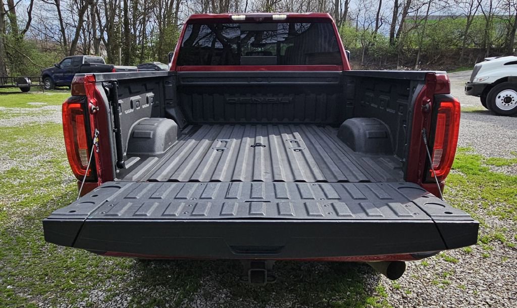 Used 2020 GMC Sierra 2500 Denali w/ Denali Ultimate Package AWD/4WD image 8