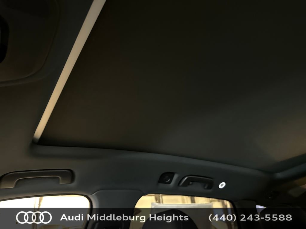 Used 2026 Audi Q7 2.0T Premium image 24