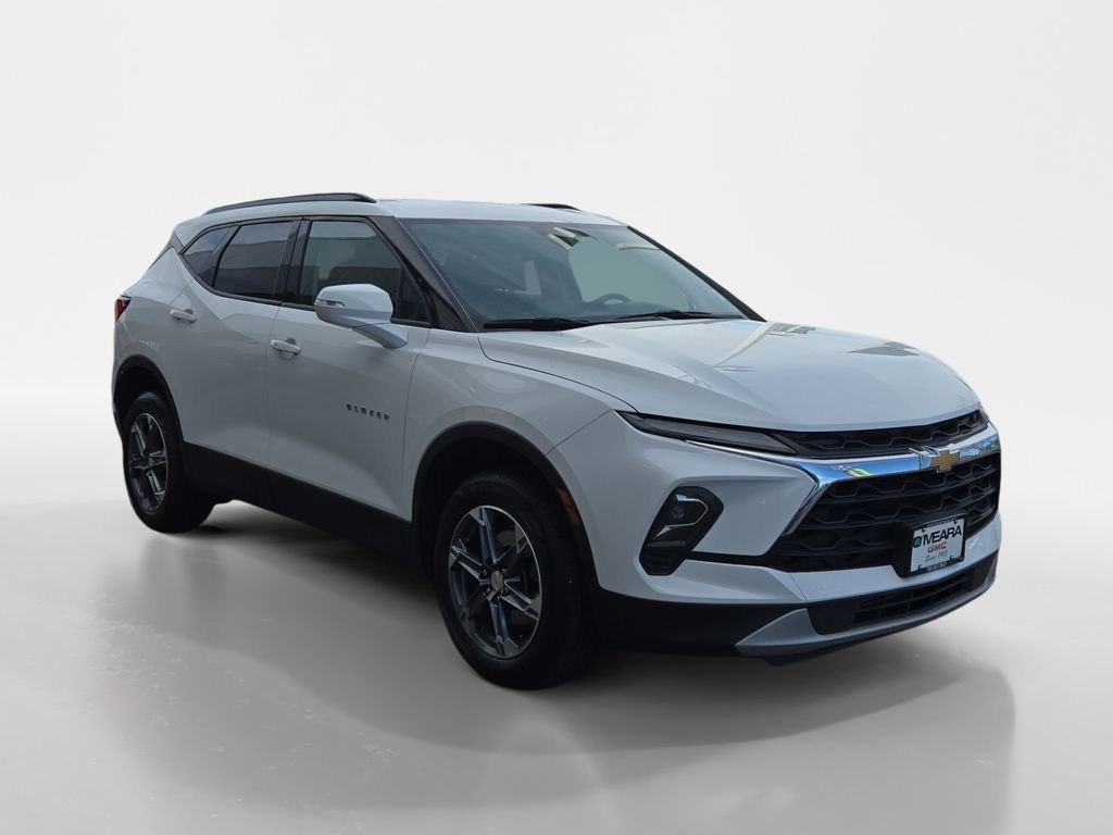 Used 2024 Chevrolet Blazer LT image 8
