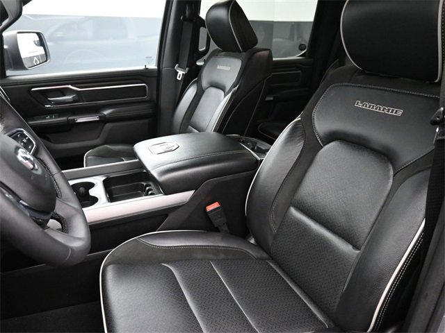 Used 2025 RAM 1500 Laramie image 13