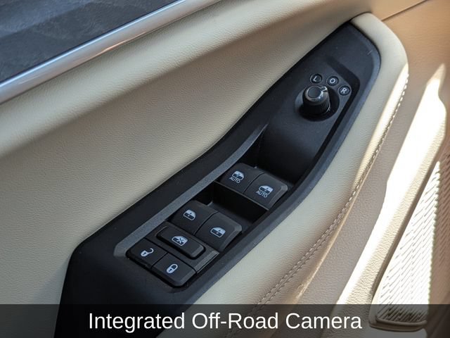 Used 2025 Jeep Grand Cherokee Limited w/ Luxury Tech Group II AWD/4WD image 31