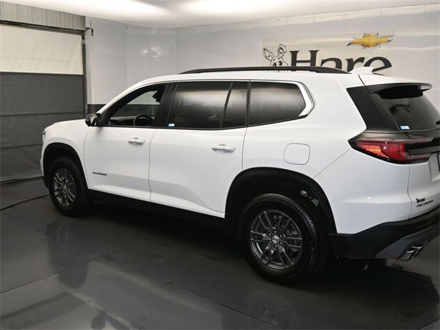 Used 2025 GMC Acadia Elevation image 32