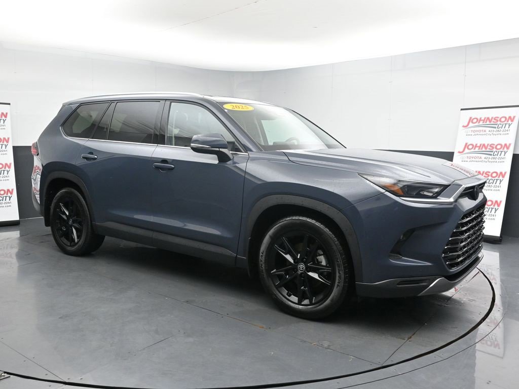 Used 2025 Toyota Grand Highlander AWD Hybrid video 2