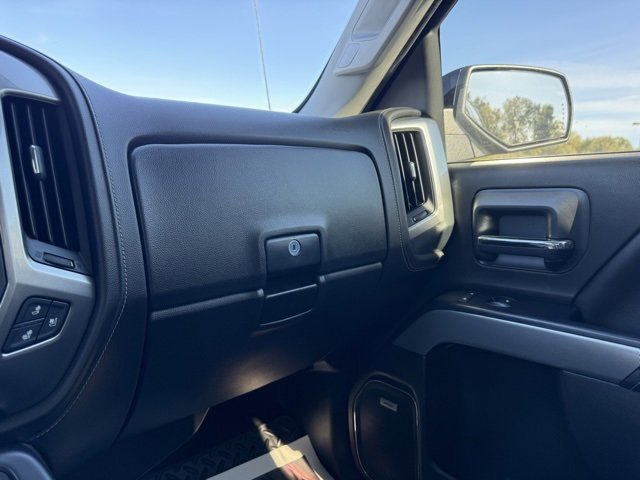 Used 2018 Chevrolet Silverado 1500 LTZ Z71 w/ Redline Edition image 28