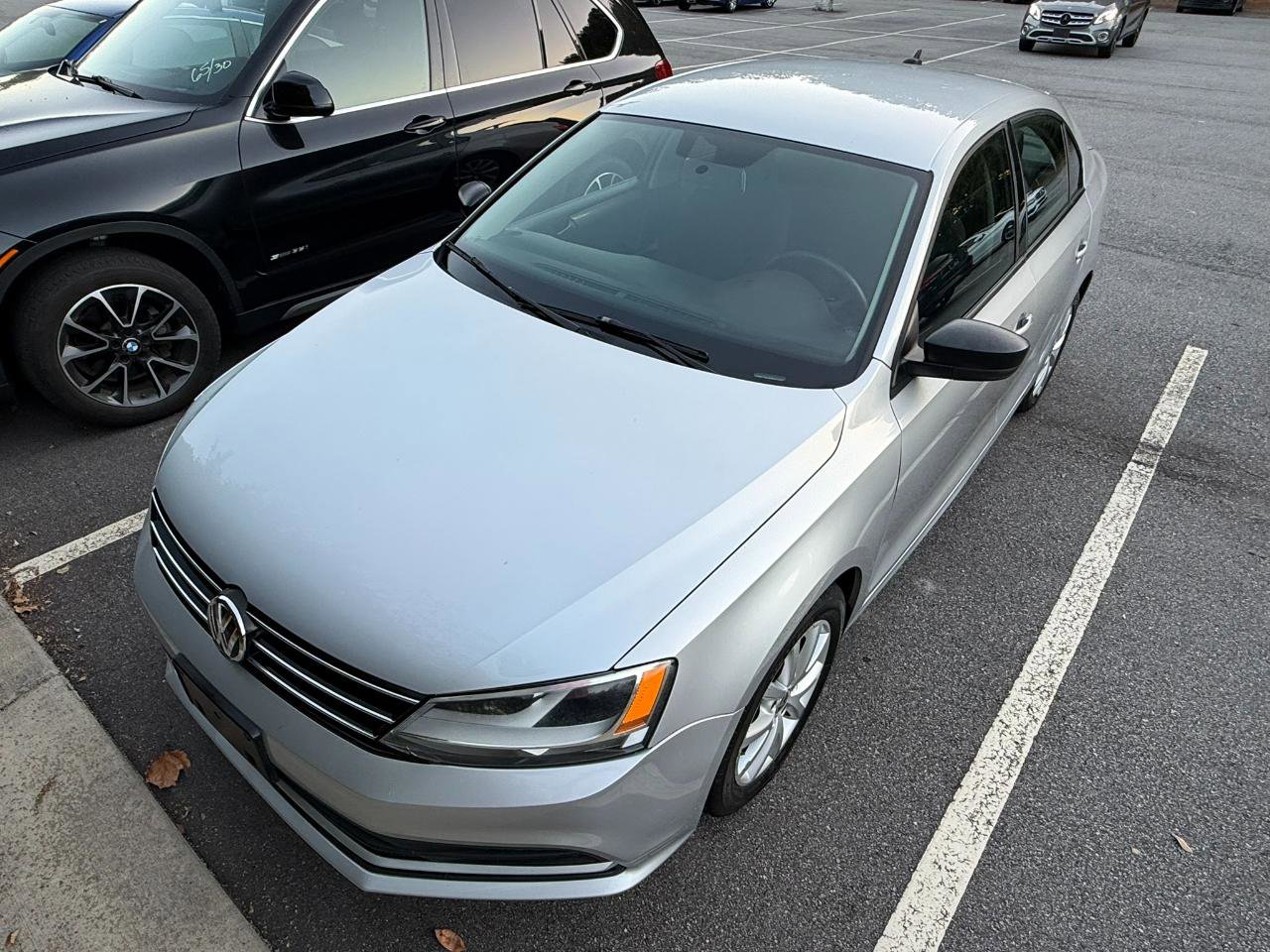 Used 2015 Volkswagen Jetta SE FWD image 24