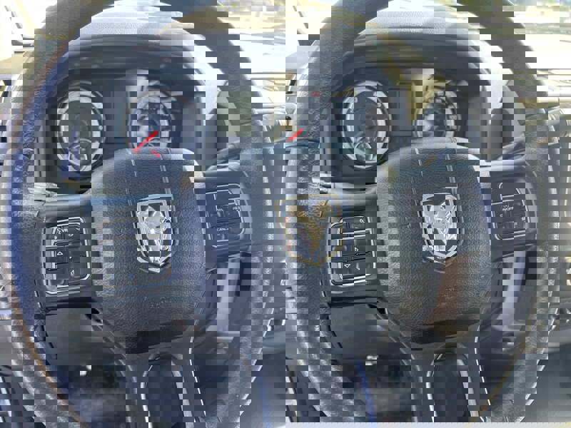 Used 2018 RAM 3500 Tradesman w/ Chrome Appearance Group image 18