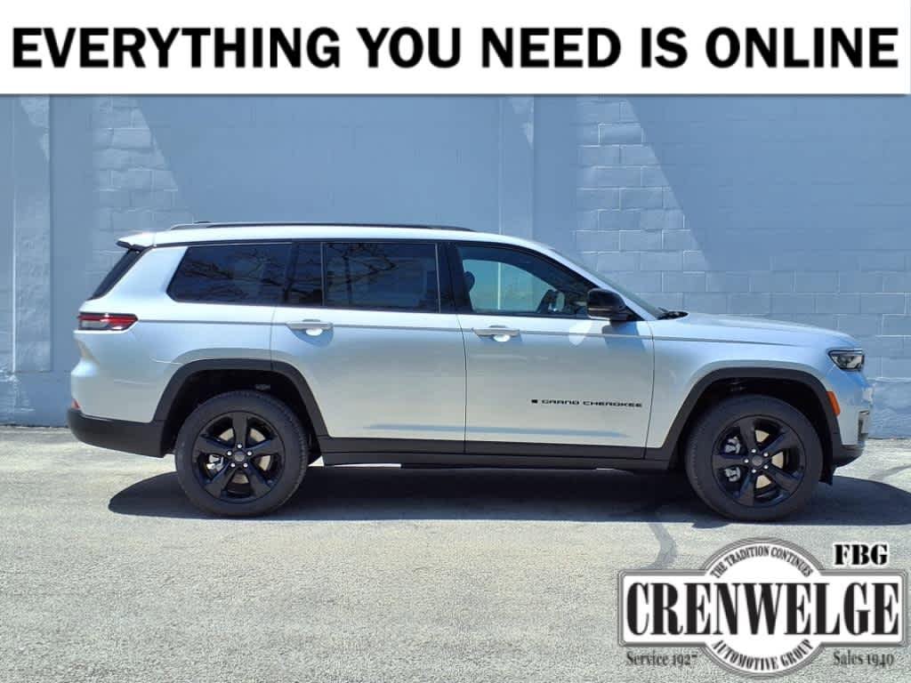 Used 2025 Jeep Grand Cherokee L Limited w/ Black Appearance Package