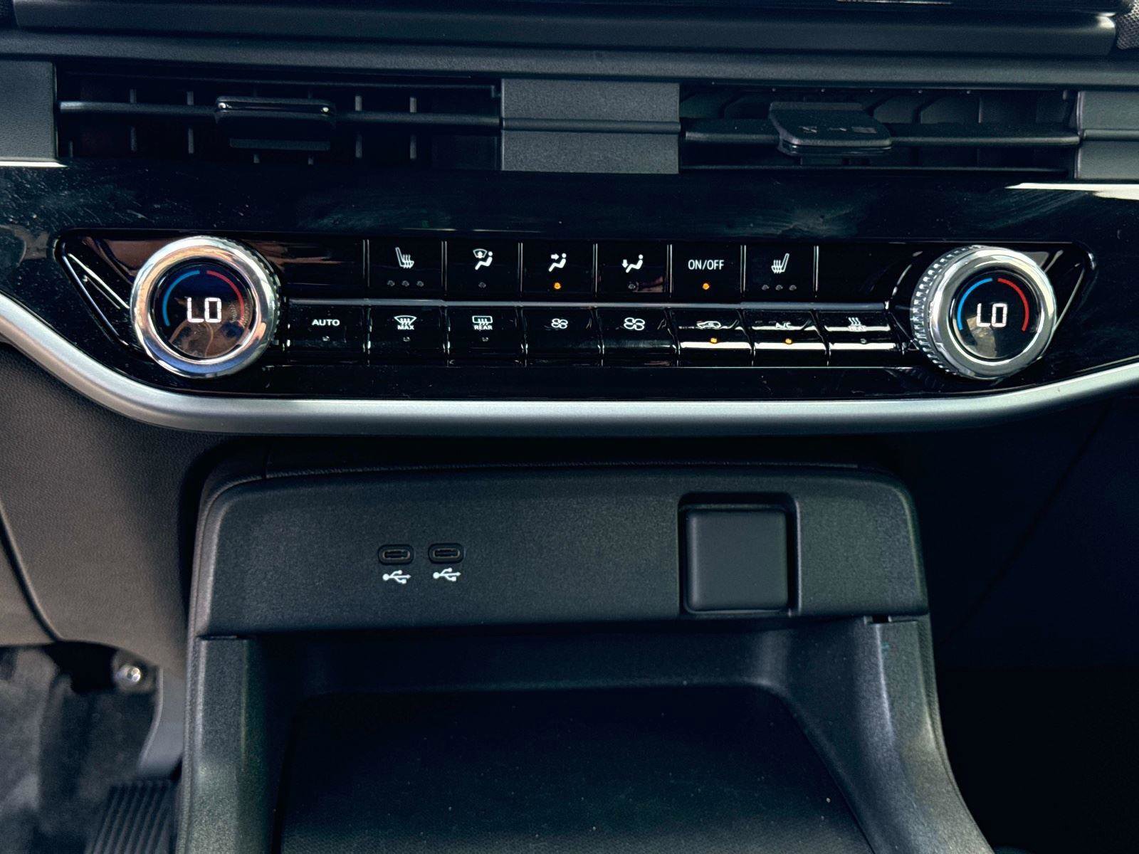 Certified 2024 Honda Prologue EX image 24