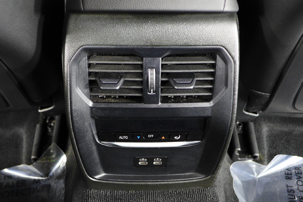 Used 2023 BMW 330i Sedan w/ Driving Assistance Package RWD image 24