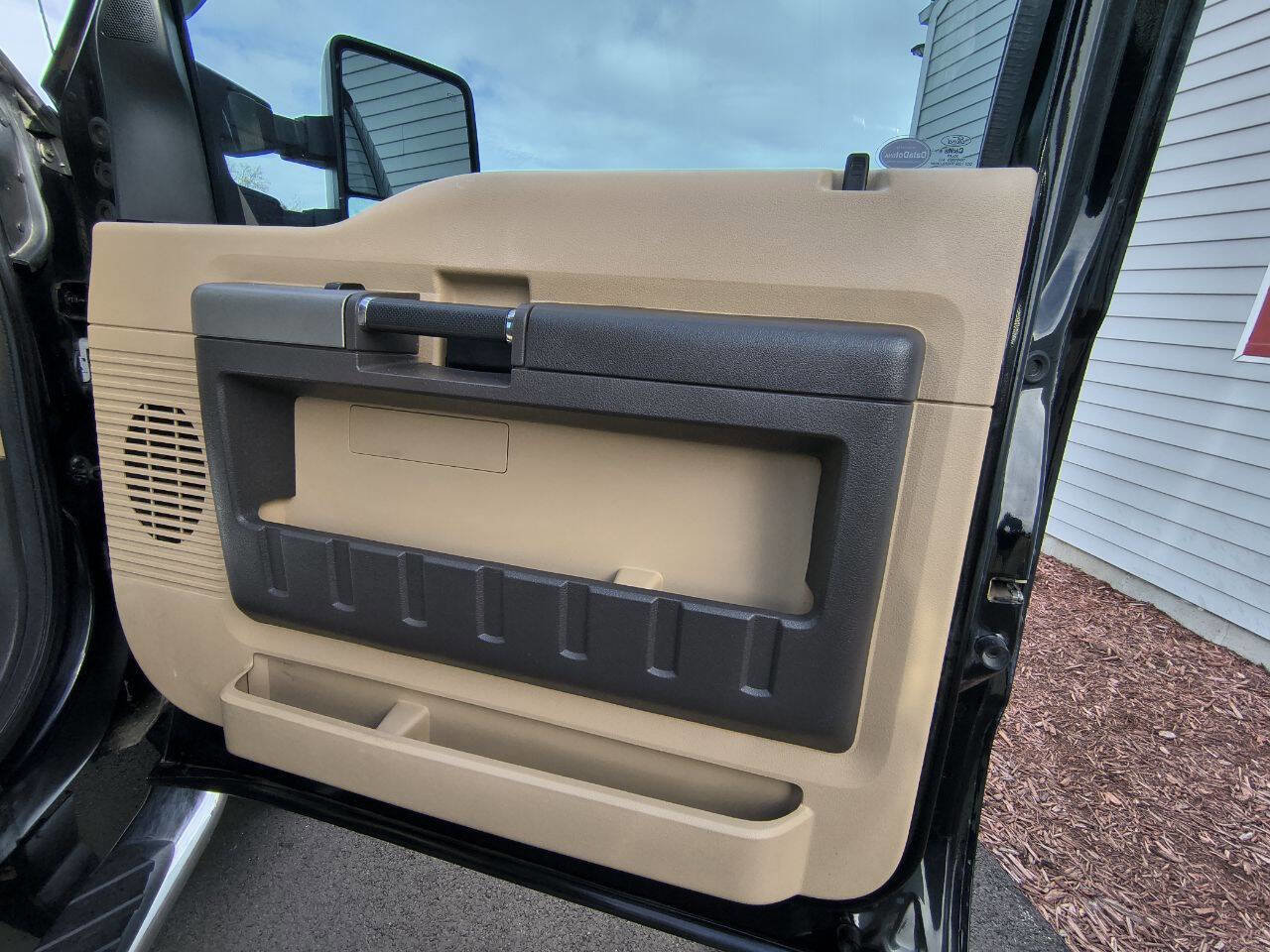 Used 2016 Ford F250 Lariat w/ Lariat Ultimate Package image 22