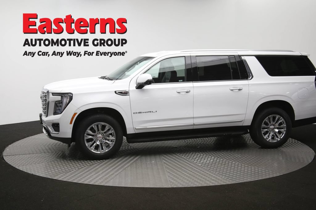 Used 2025 GMC Yukon XL Denali AWD/4WD image 65