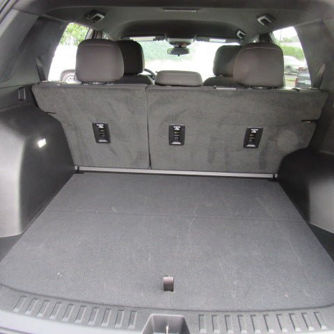 Used 2026 Chevrolet Equinox LT FWD image 8