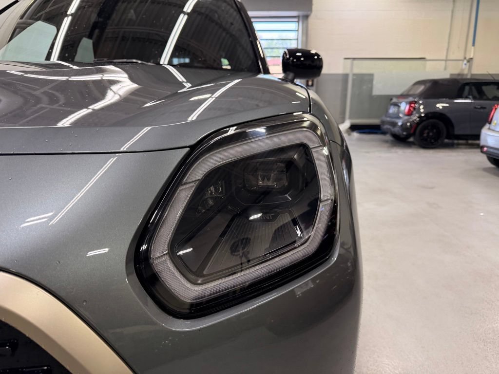 New 2027 MINI Cooper Countryman S w/ Comfort Package Max AWD/4WD image 9