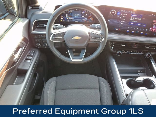 Used 2025 Chevrolet Tahoe LS image 3