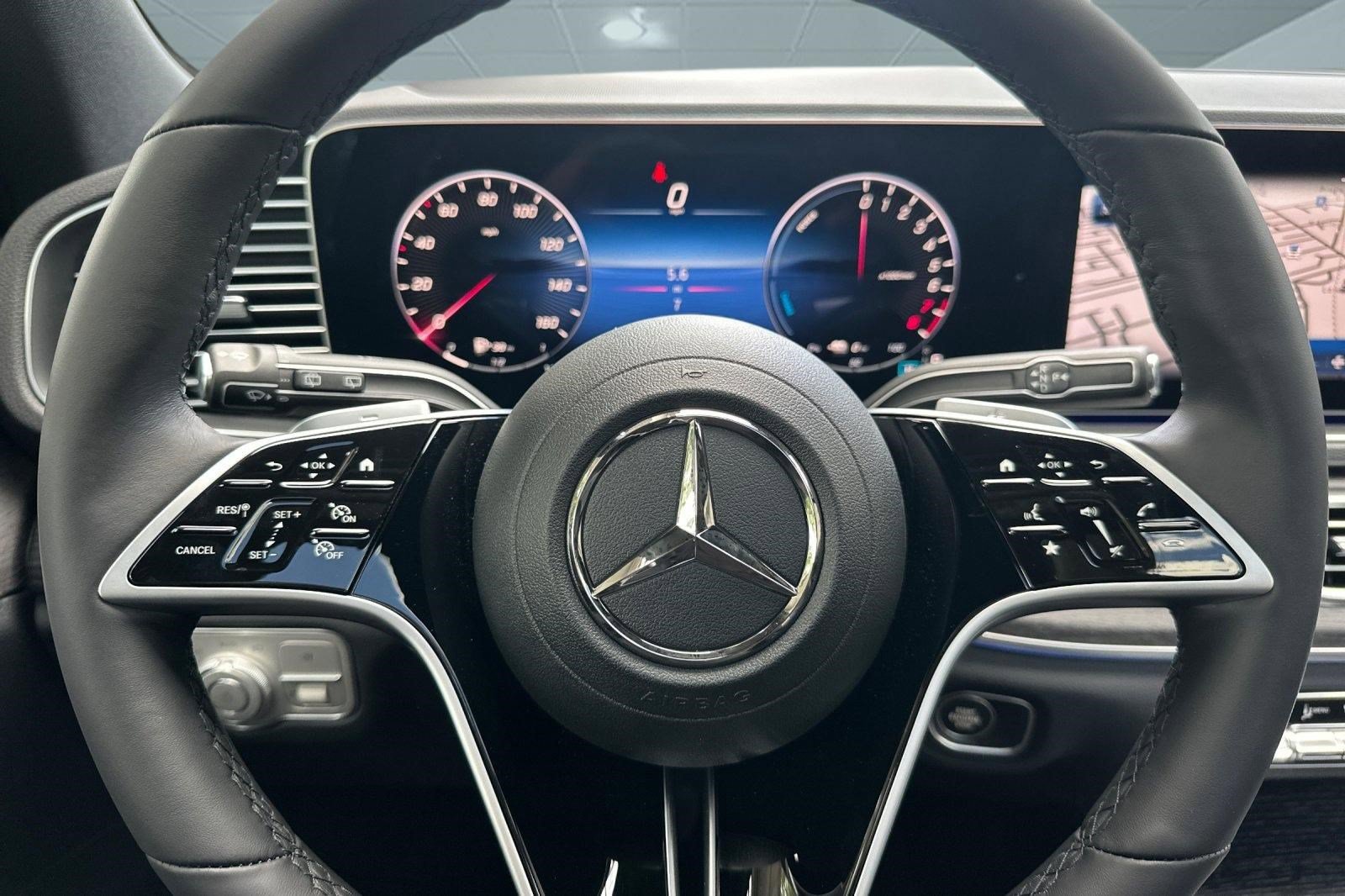 New 2026 Mercedes-Benz GLE 450e 4MATIC image 13
