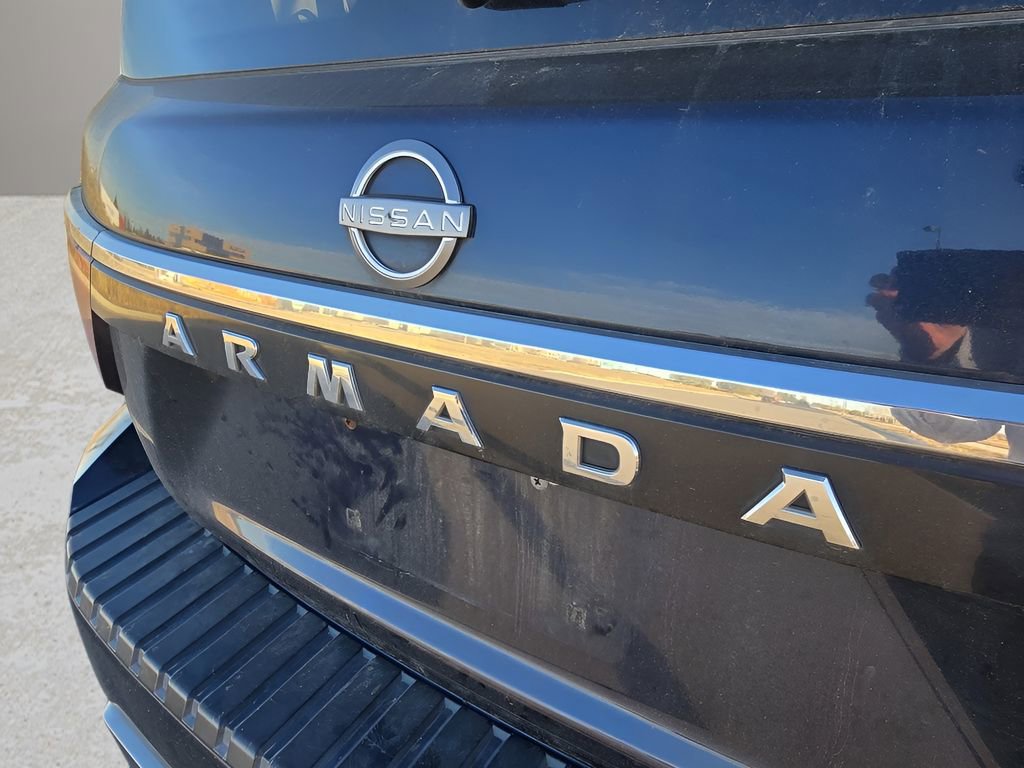 Used 2021 Nissan Armada SL w/ Captain's Chairs Package AWD/4WD image 10