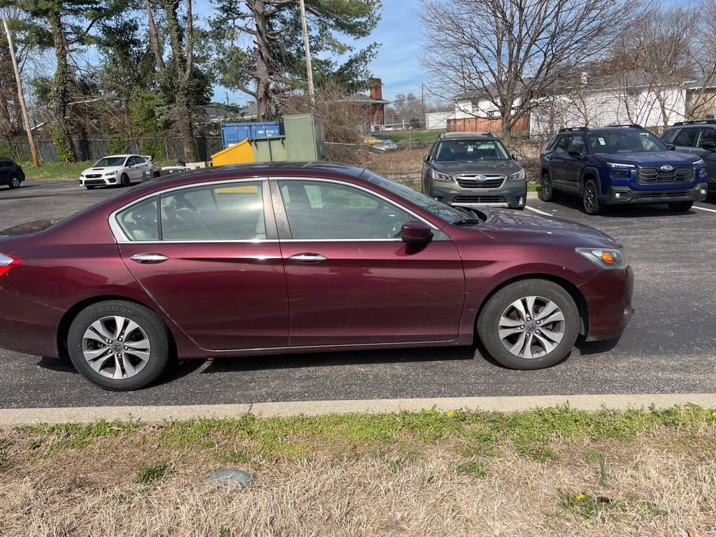 Used 2014 Honda Accord LX image 2
