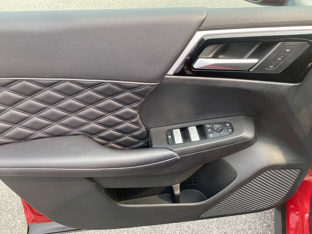 Used 2023 Mitsubishi Outlander SEL AWD/4WD image 11