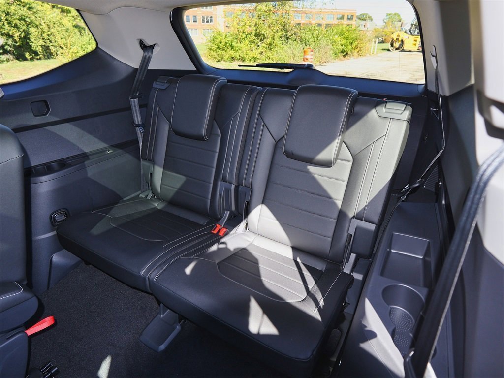 New 2026 Volkswagen Atlas SEL image 17