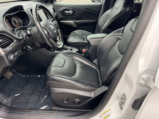 Used 2021 Jeep Cherokee Latitude Lux 80th Anniv w/ Quick Order Package 26U 80TH image 14