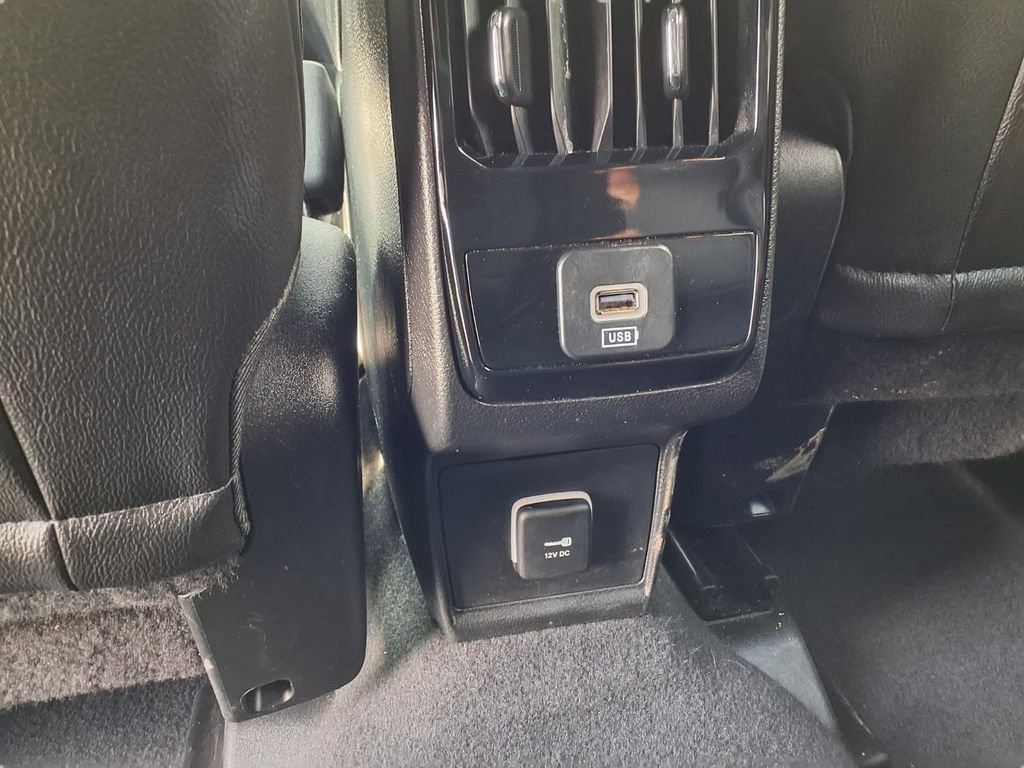 Used 2025 Jeep Compass Limited AWD/4WD image 23