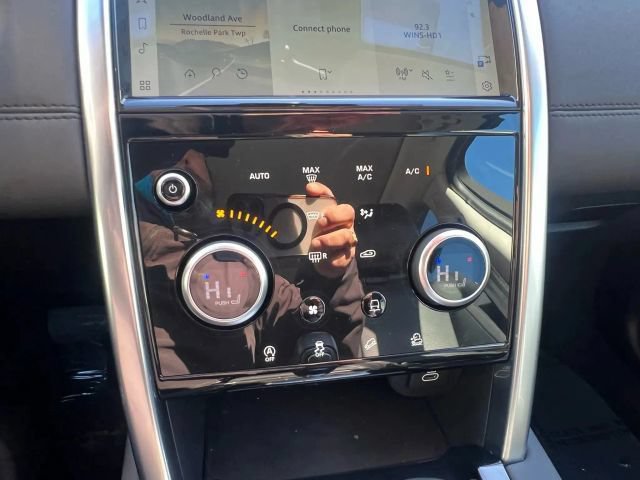 Used 2021 Land Rover Discovery Sport SE AWD/4WD image 20
