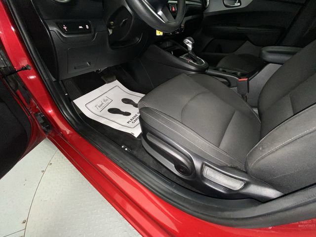 Used 2021 Kia Forte LXS FWD image 12
