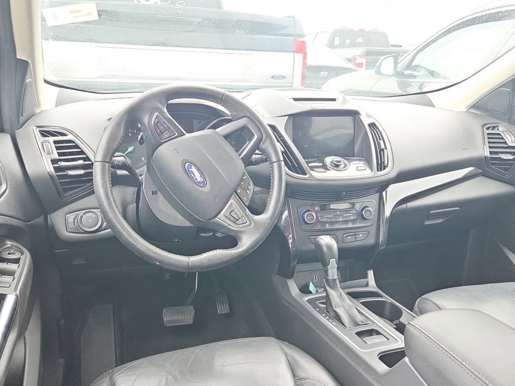Used 2017 Ford Escape Titanium AWD/4WD image 7