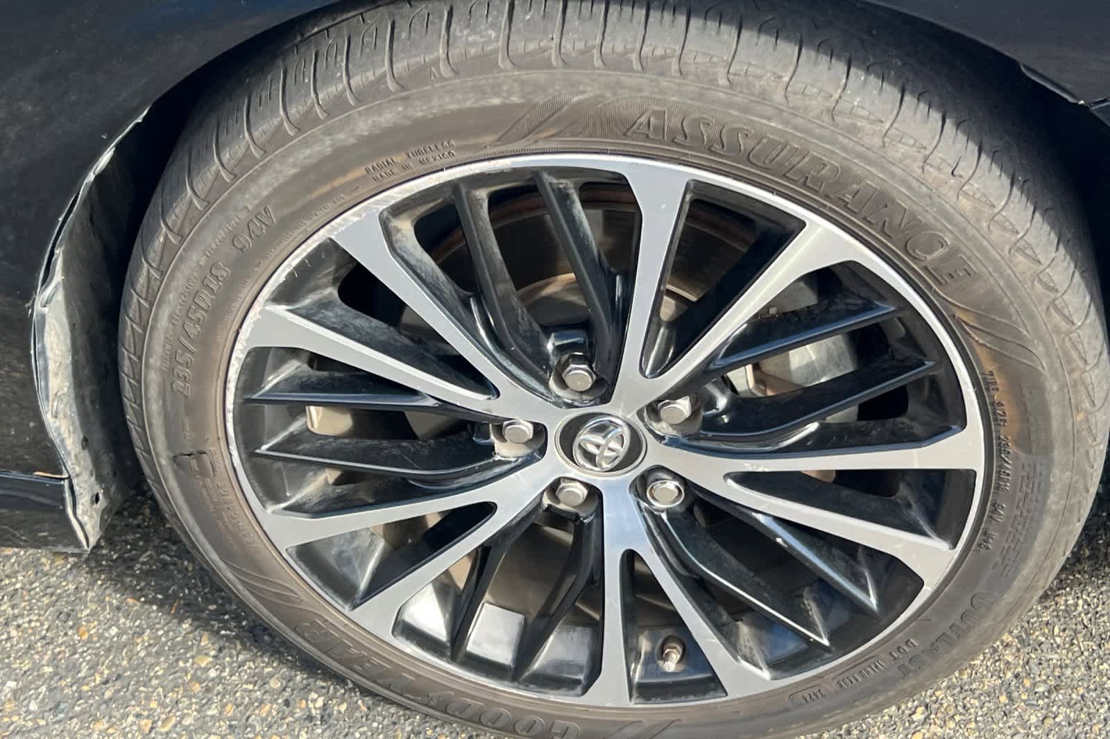 Used 2018 Toyota Camry SE FWD image 15