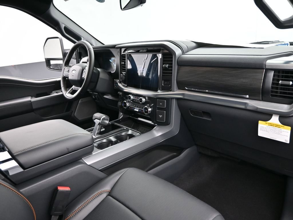 New 2025 Ford F150 Lariat w/ Equipment Group 502A High image 32