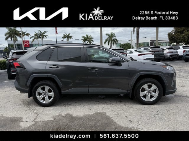 Used 2019 Toyota RAV4 XLE w/ Convenience Package AWD/4WD image 2