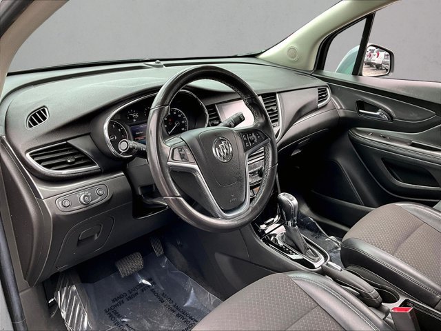 Certified 2020 Buick Encore Sport Touring FWD image 13