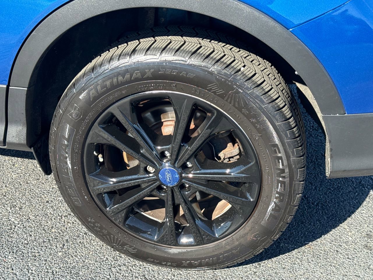 Used 2017 Ford Escape SE image 11
