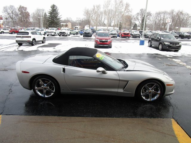Used 2008 Chevrolet Corvette Convertible w/ Preferred Equipment Group image 6