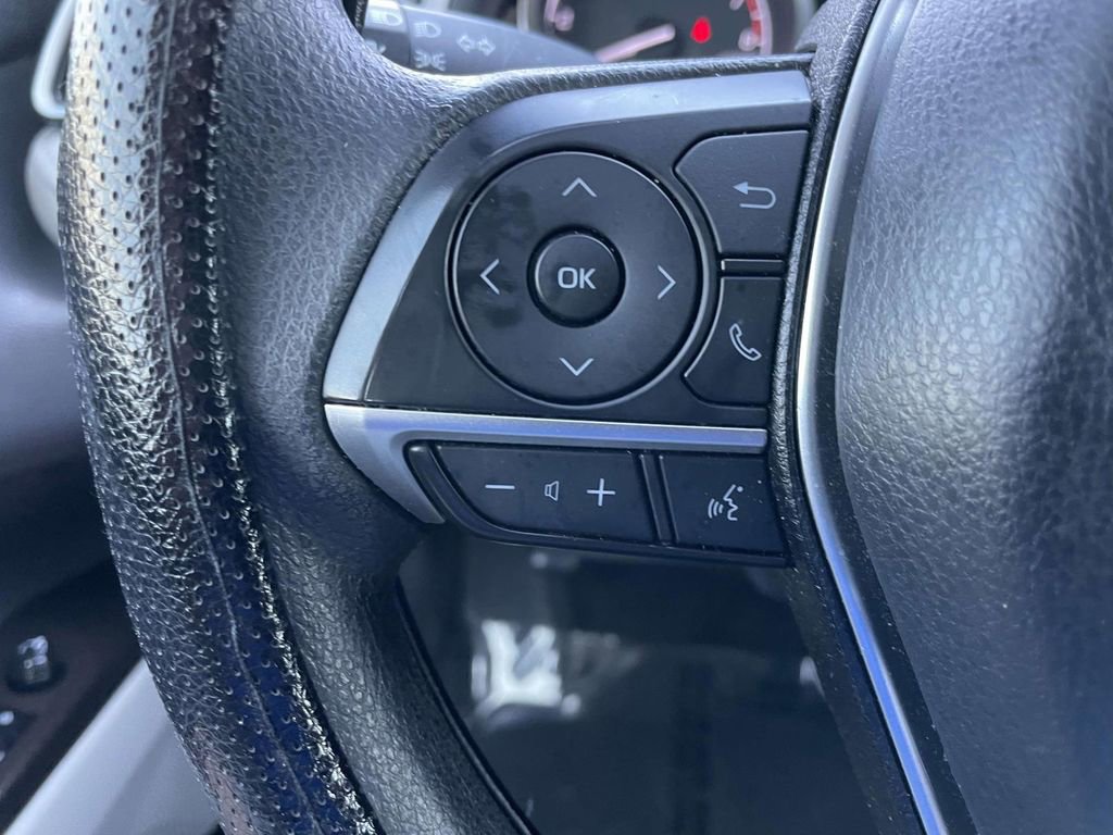 Used 2024 Toyota Camry LE image 31