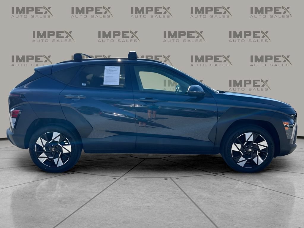 Used 2024 Hyundai Kona SEL w/ Convenience Package FWD image 6