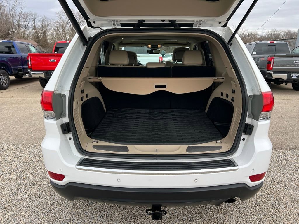 Used 2017 Jeep Grand Cherokee Limited image 18